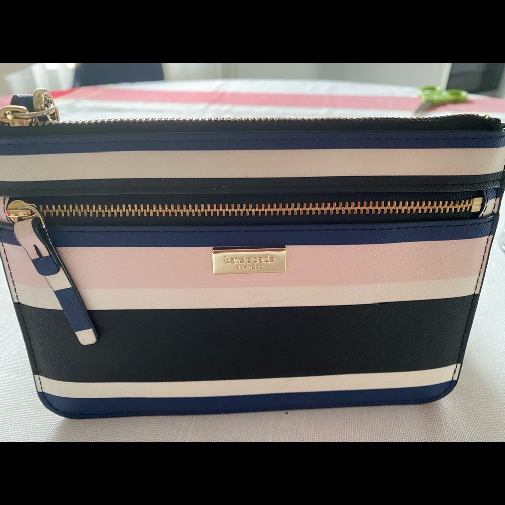 Kate Spade wristlet